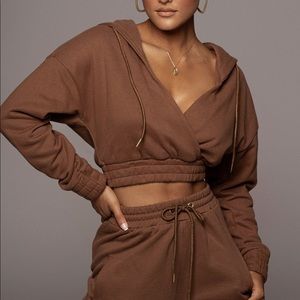 JLux Label Skirt Set